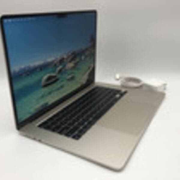 MacBook Air 13″ M2 — 256 Go