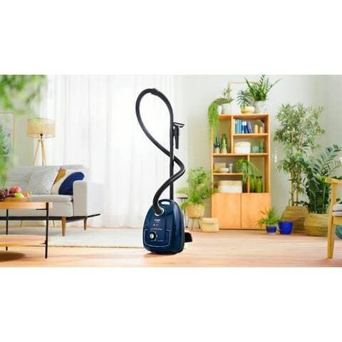 BOSCH aspirateur traîneau BGD38BU2 Freistehfunktion, Bleu, Hygienefilter, 600 W, avec Beutel, aus 30 % recyceltem